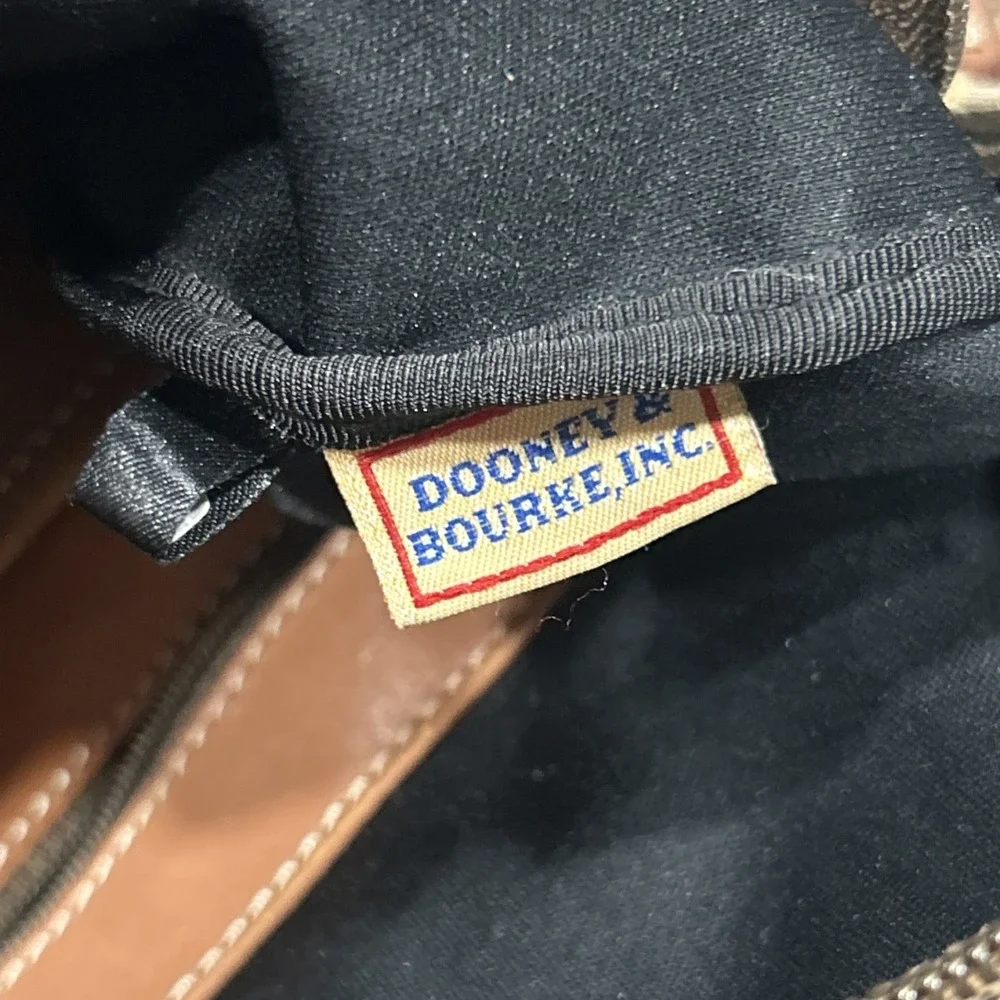 Dooney & Bourke DB Monogram Canvas Hobo Shoulder Bag Brown Leather  Trim‎ Y2K